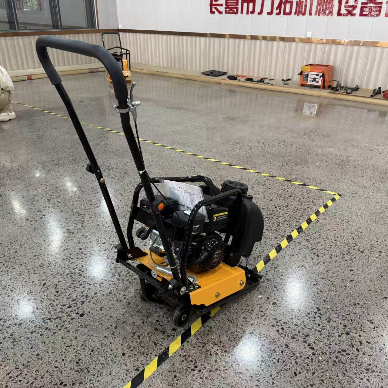 Heavy Duty Engine Concrete Vib - Plate Compactor Vibrator ulasan dan harga